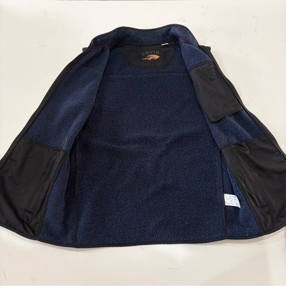 Orvis Black Jacket with Multicolor Embroidered Fly - Picture 7 of 8